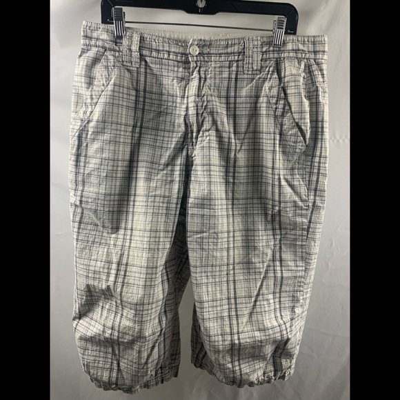 Calkin Klein Plaid Shorts Size 34 - Picture 1 of 6